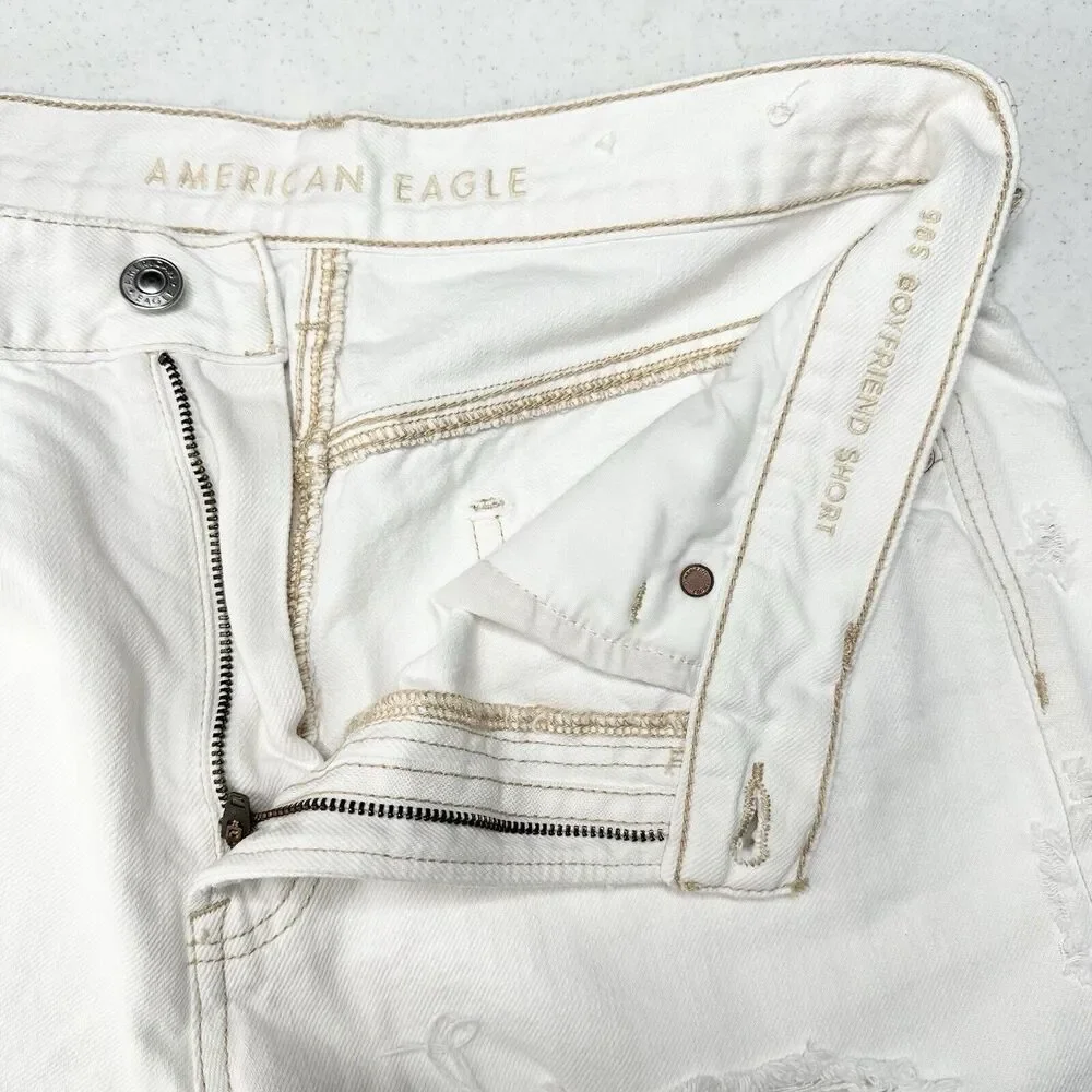 American Eagle Shorts 10 90s Boyfriend High Rise White Denim Distress Grunge EUC